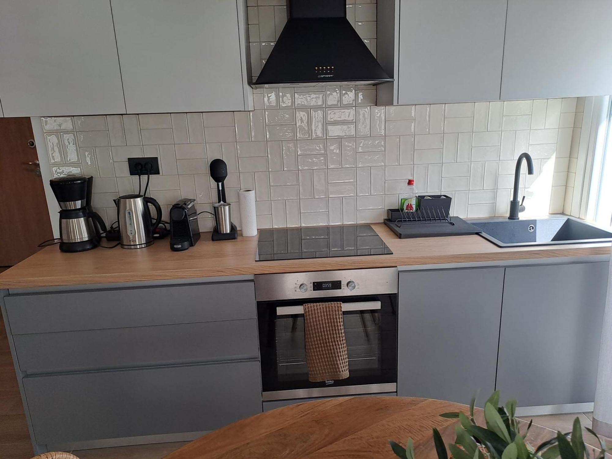 Homing Inspired Modern Living Volos